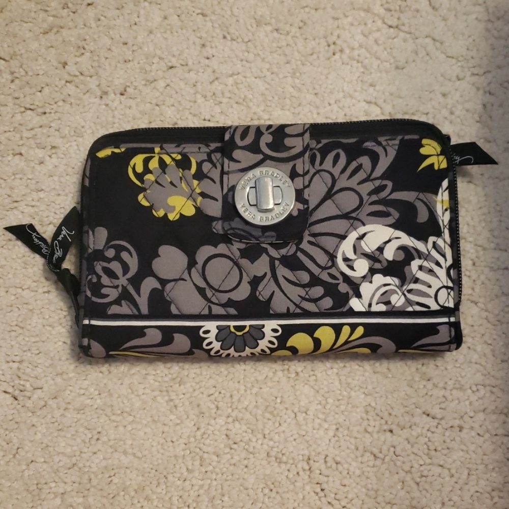 Large Bera Bradley Wallet